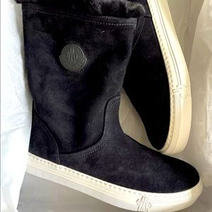 Moncler boots 38,5